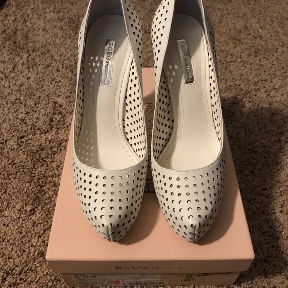 High heel - Picture 3 of 4